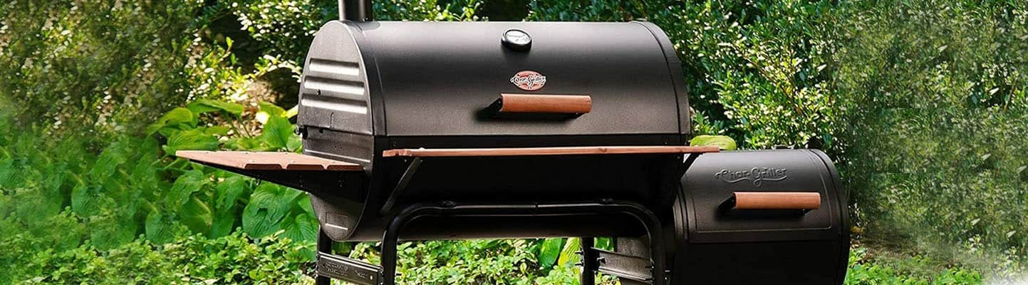 8 Different Types of Meat Smokers (Buying Guide)