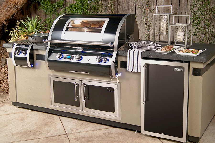 Barbeques Galore Barbeque grills, islands, heaters, grill parts and